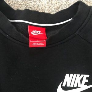 Nike Sweaters - Nike Women Sweater. Great Deal ! Nike Sweaters - Nike Women Sweater. Great Deal !